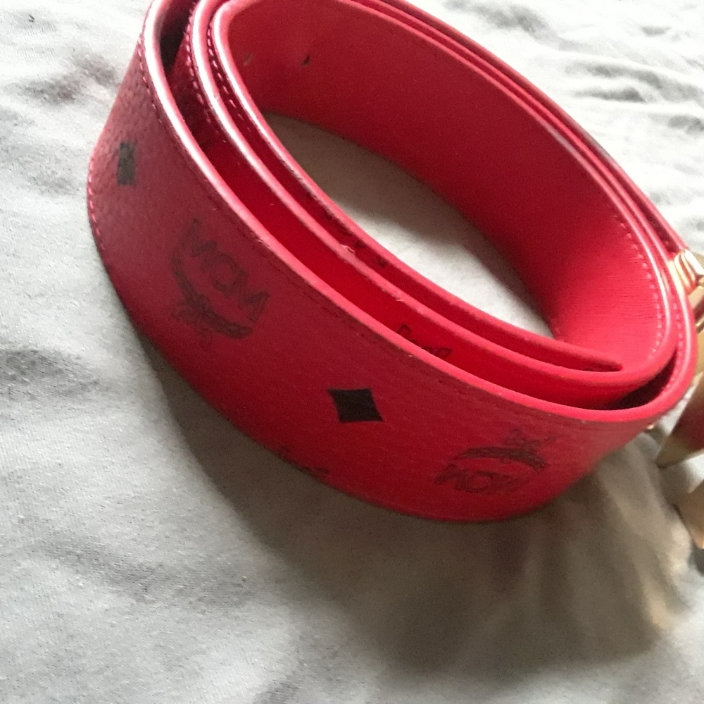 Belt - Picture 2 of 2